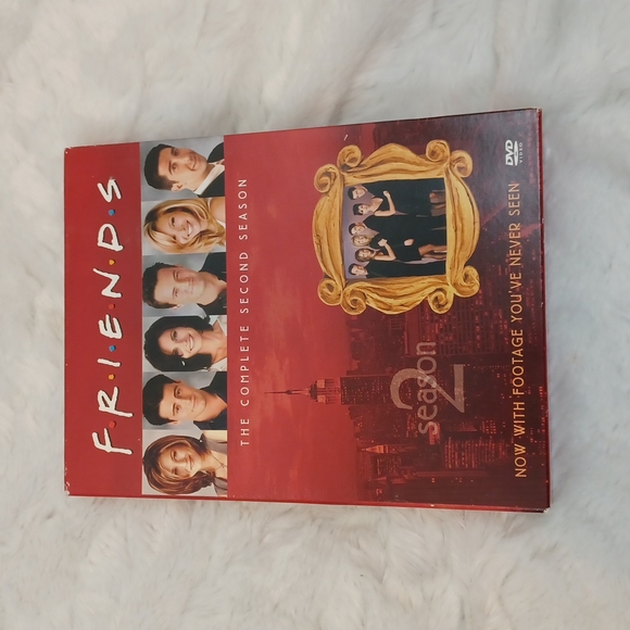 Friends Season 2 on DVD - Picture 1 of 11